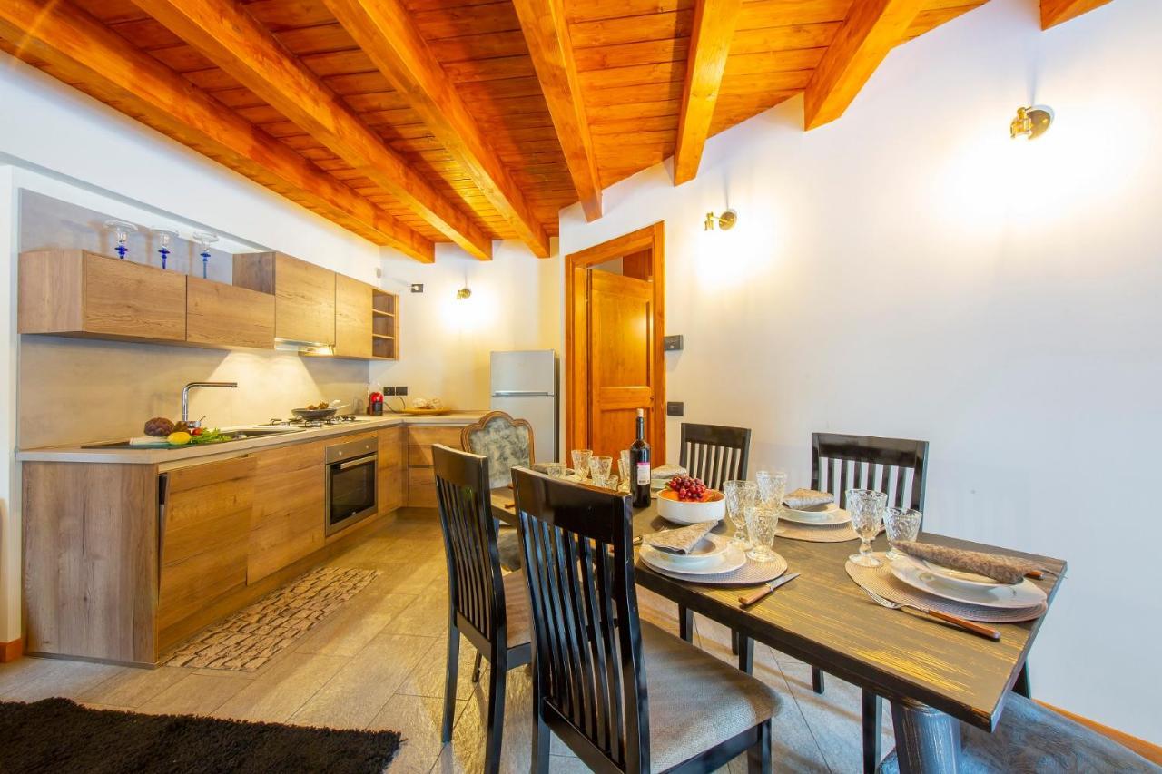 Wildhomes Wild Wolf Lodge Courmayeur Eksteriør bilde