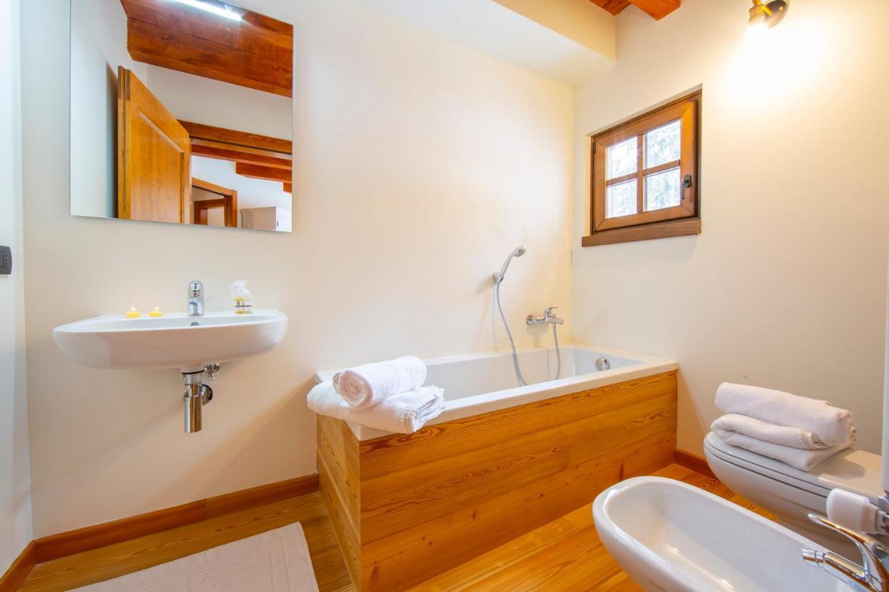Wildhomes Wild Wolf Lodge Courmayeur Eksteriør bilde