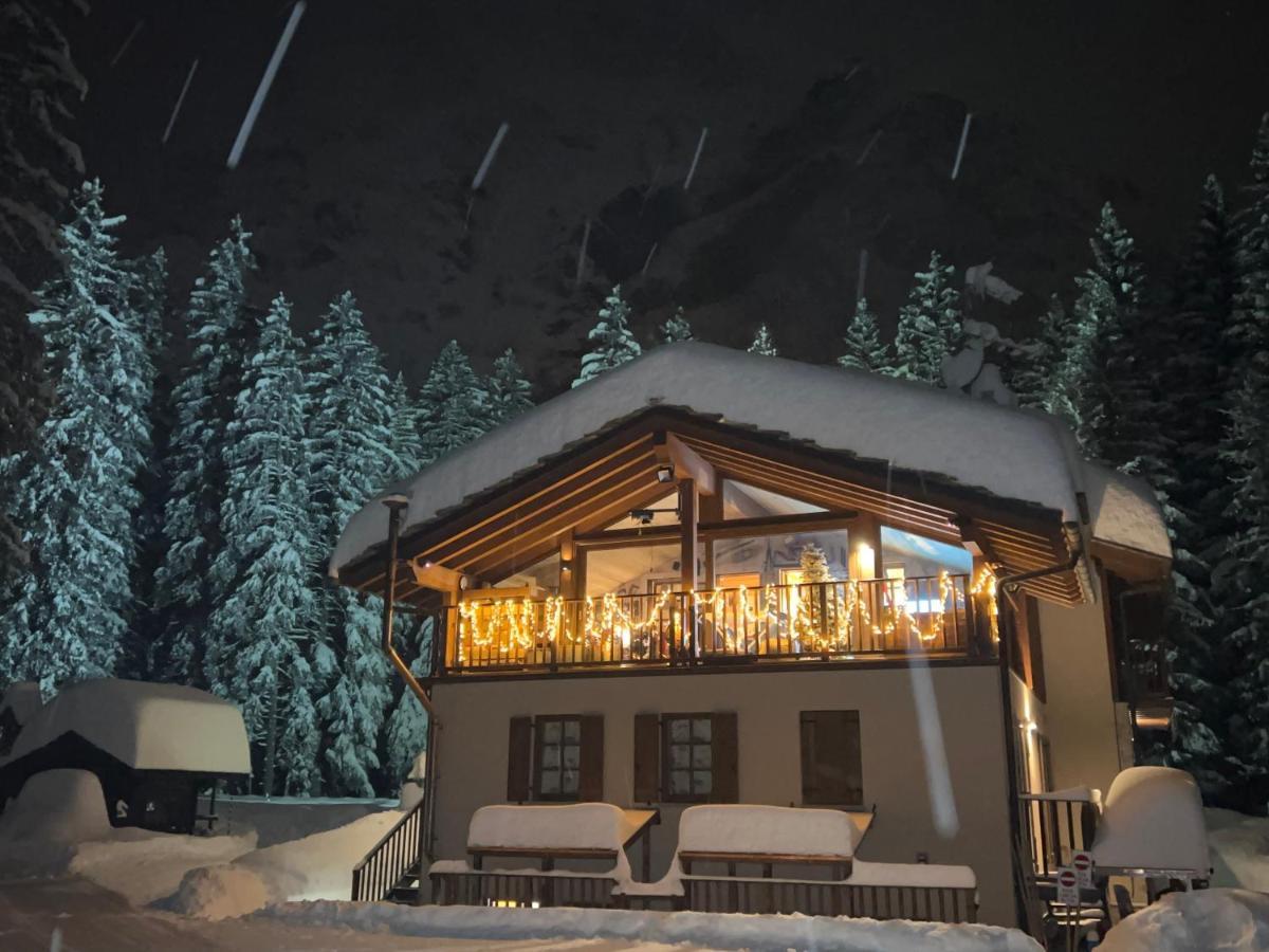Wildhomes Wild Wolf Lodge Courmayeur Eksteriør bilde
