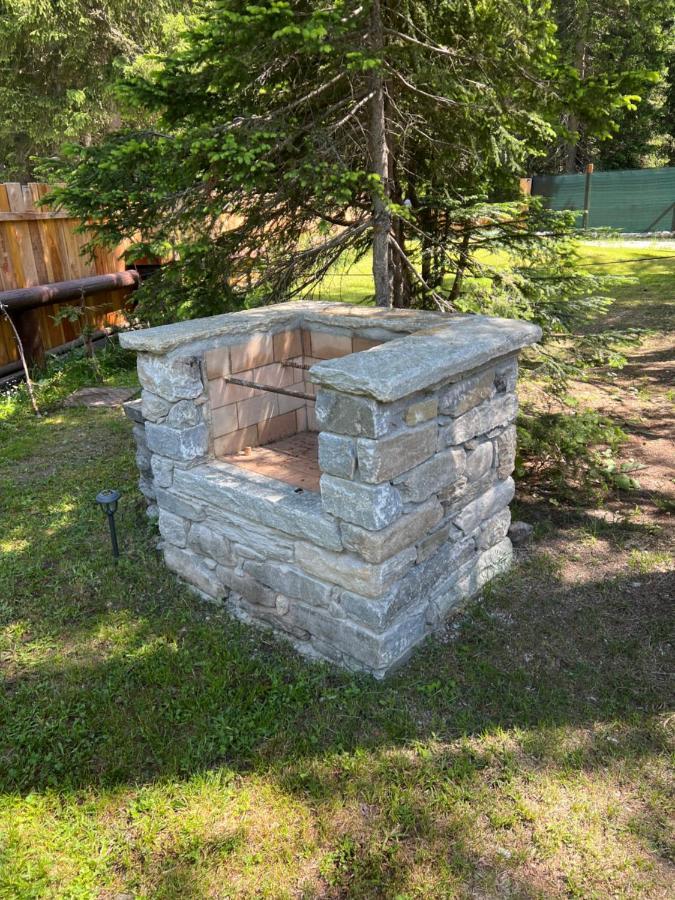 Wildhomes Wild Wolf Lodge Courmayeur Eksteriør bilde