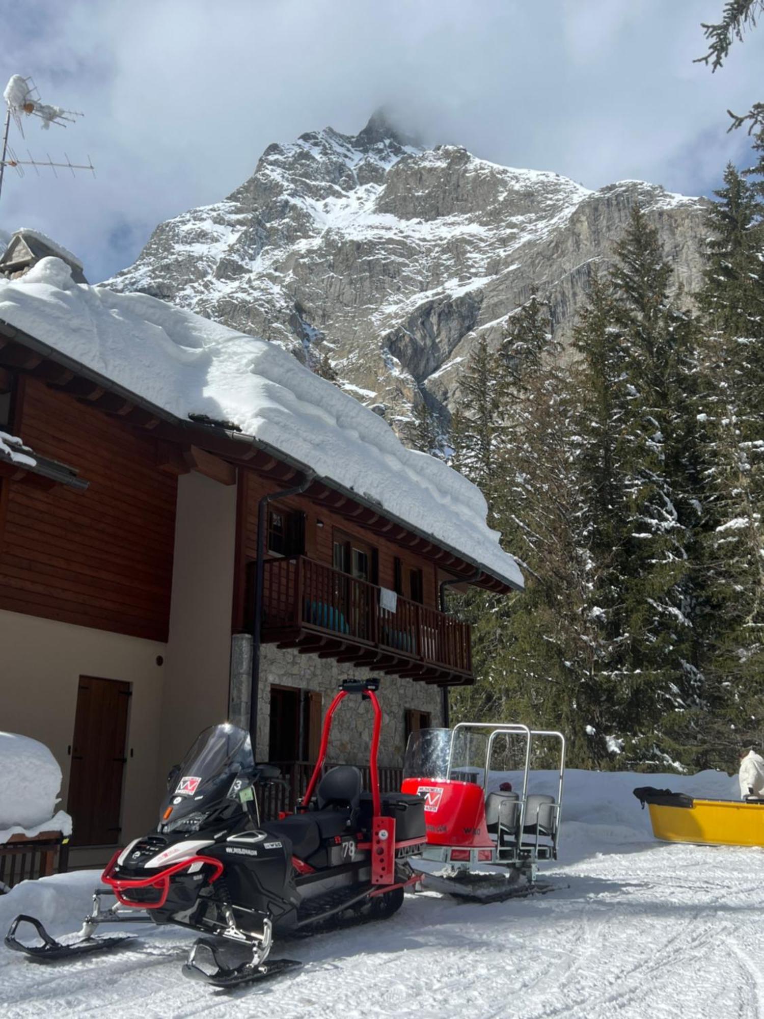 Wildhomes Wild Wolf Lodge Courmayeur Eksteriør bilde